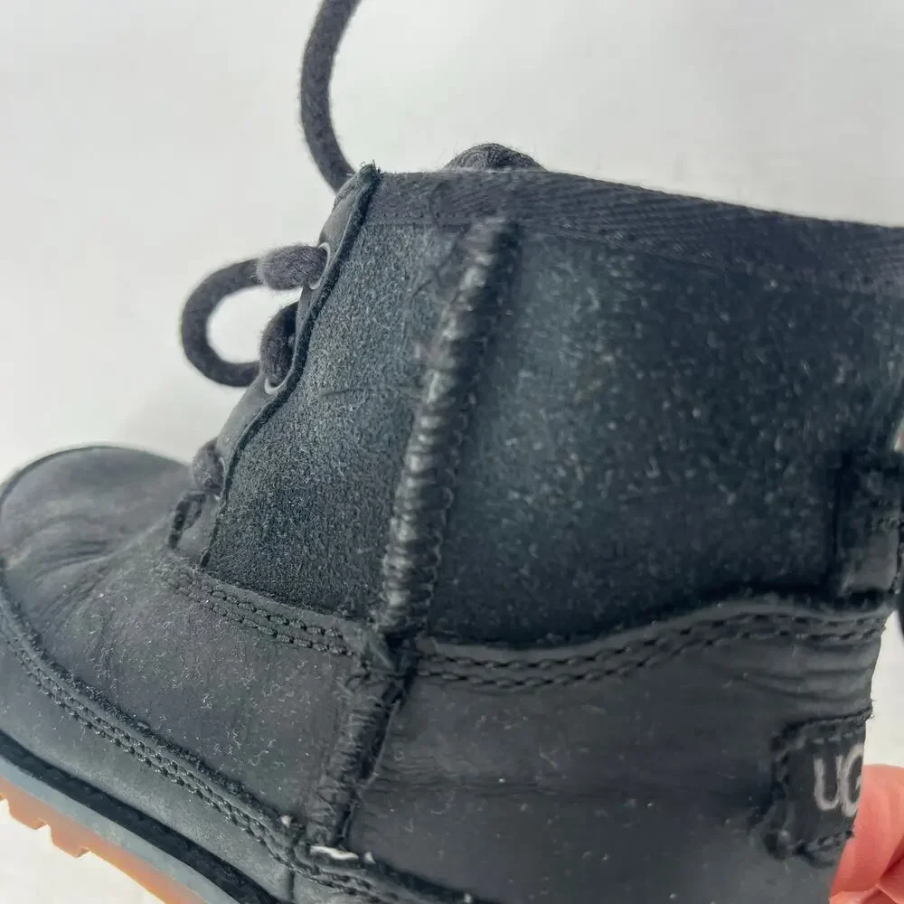 UGG Bradley Boys Black Leather Shearling Hiking Ankle Boots Size 10